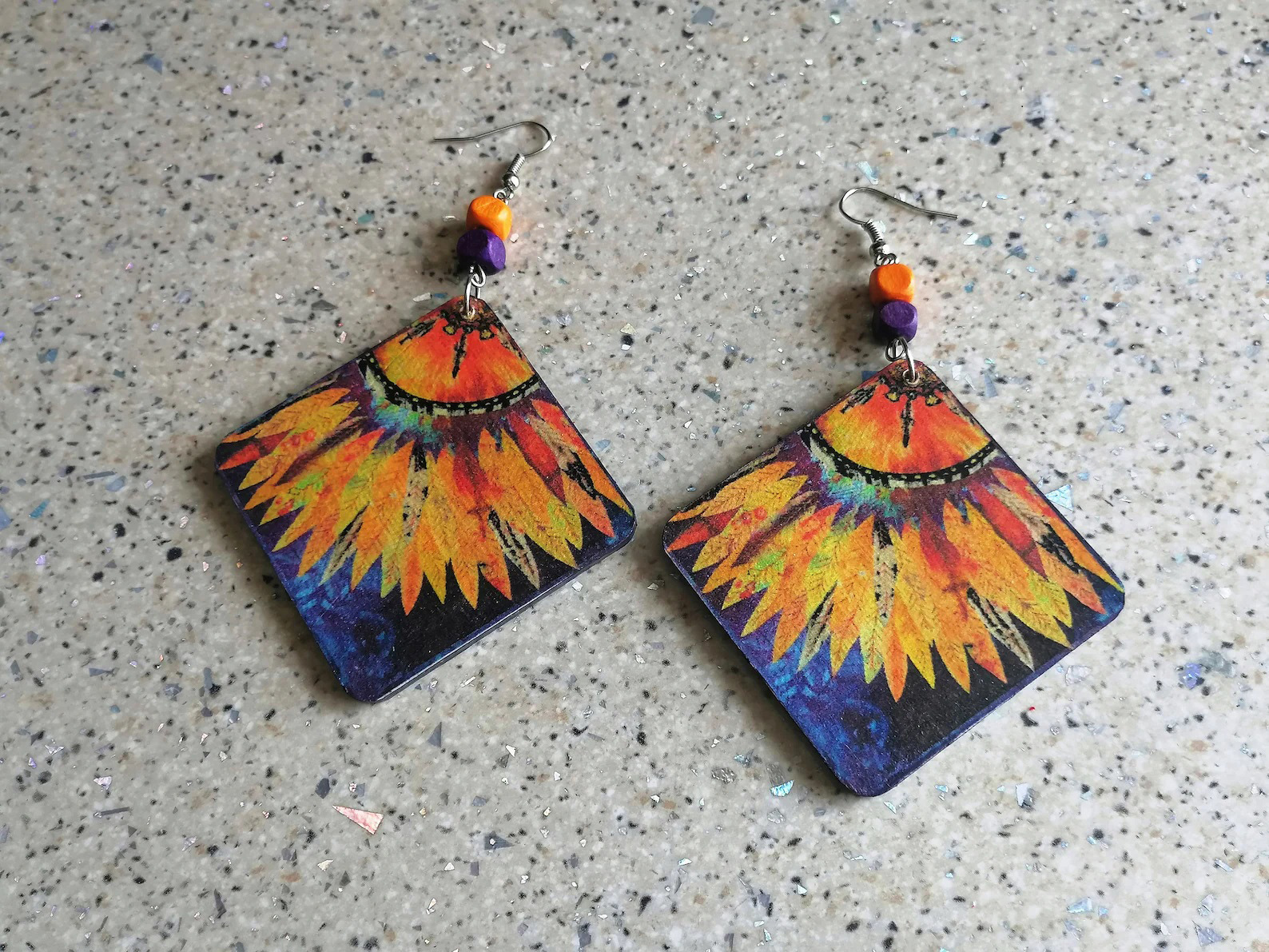 Red Barn Studio - Sunflower Earrings or Pendant - June 11 Image