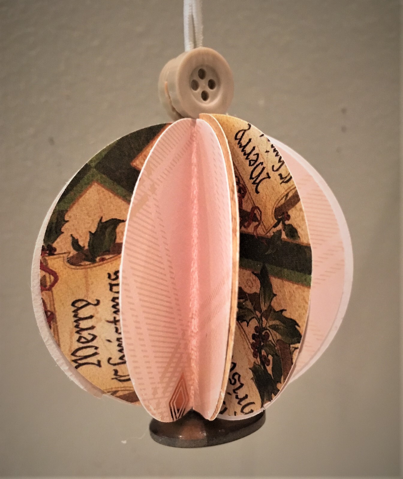 Thursday Night Makerspace - Christmas Ornaments (your choice), December 2 Image